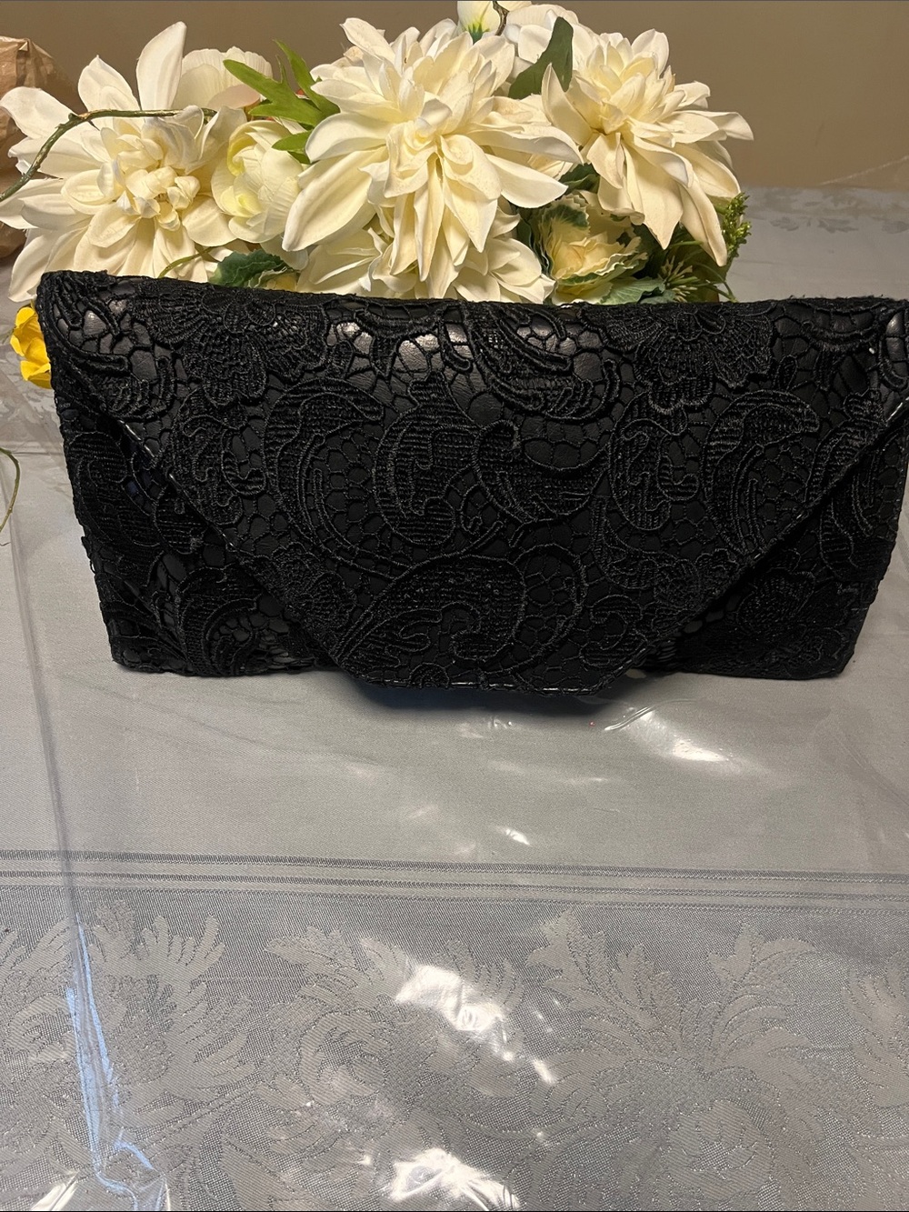 Elegant Black Lace Envelope Clutch